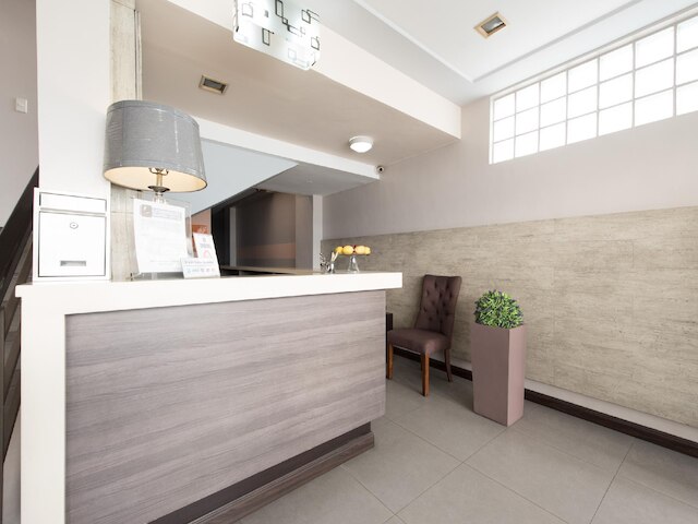 ゼン ルームズ ロレンツォ スイーツ マカティ