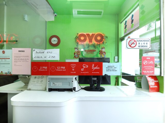 OYO 479 ザ グリーン ホテル