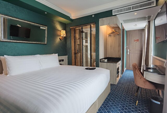 ザ コーチ ホテル スクンビット - アソーク BTS バンコク