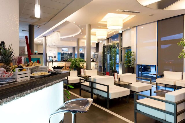 ホテル コスモポリタン ボローニャ