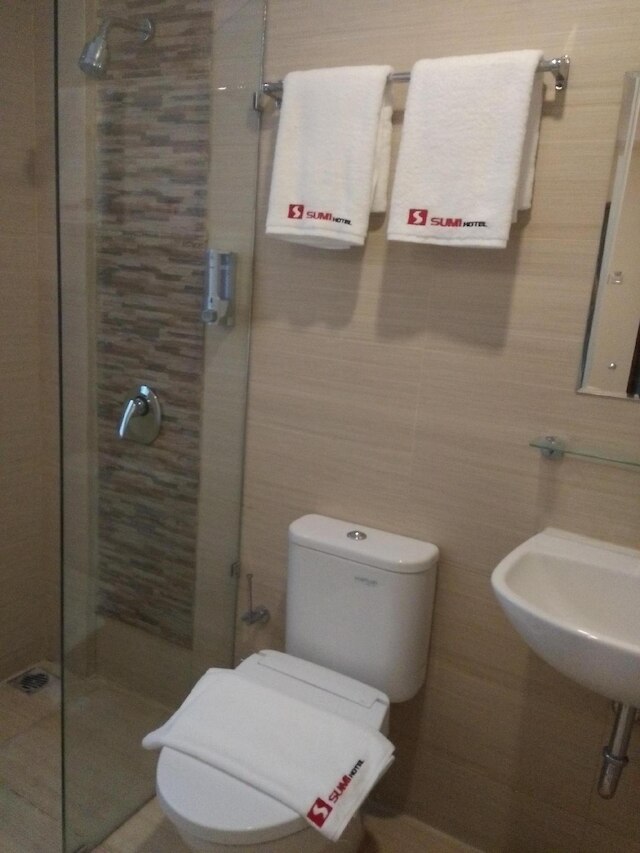 スミ ホテル スラバヤ