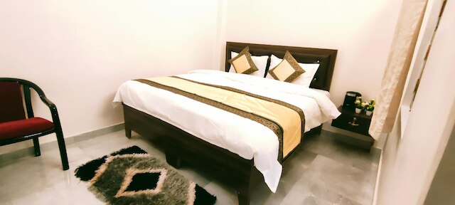 ホテル ロイヤル シャンティ イン