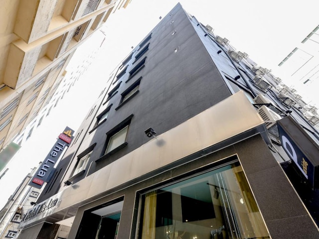 ホテル ザ ルア ナンポー