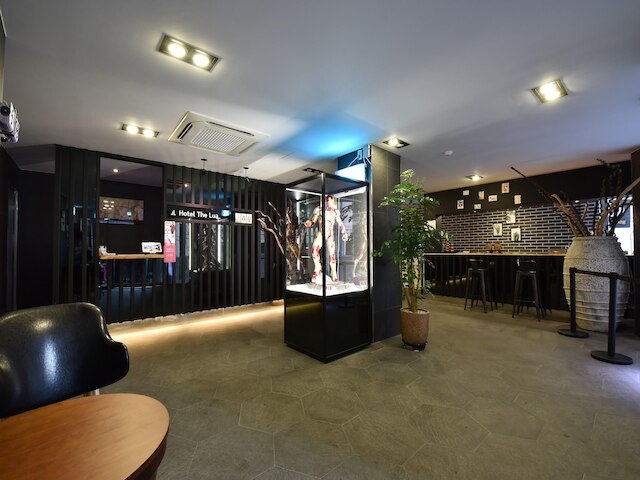 ホテル ザ ルア ナンポー