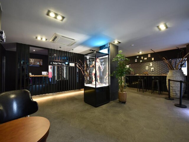 ホテル ザ ルア ナンポー