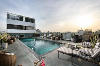 メイ デ ヴィル クラウン ホテル