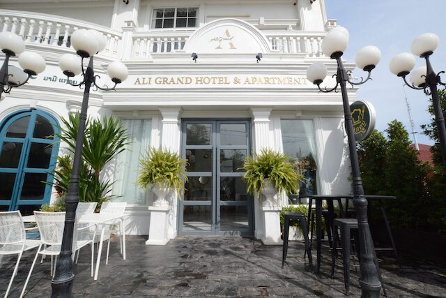 アリ グランド ホテル