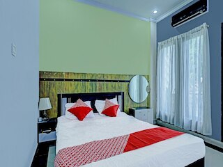 ホテル O リア ステイ シャリア