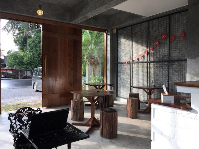 ヴィッシュ ホテル アンド カフェ