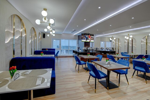 デルモン パレス ホテル