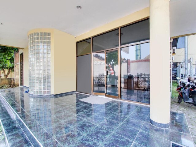 OYO 91473 ウィズマ フサダ 1 スマラン