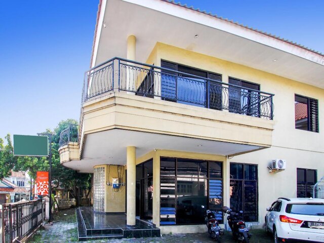 OYO 91473 ウィズマ フサダ 1 スマラン