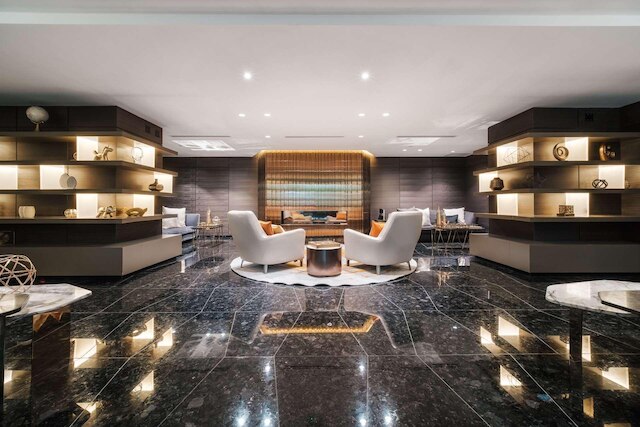 トランプ インターナショナル ホテル & タワー バンクーバー