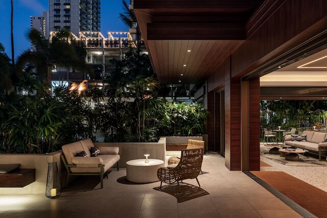 アンバサダー ホテル オブ ワイキキ, タペストリー コレクション by ヒルトン