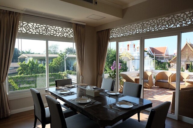 ニルヴァーナン ハウス