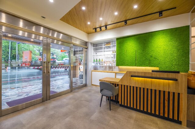 キング ホット スプリング ホテル (帝王行旅)