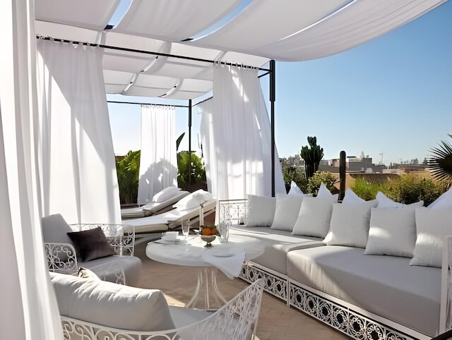 リヤド ナシラ & スパ