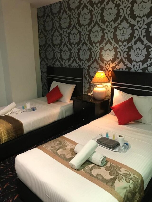 キャピタルO 90903 ブルー ベル ホテル