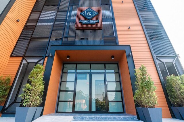 コーナー グランドホテル