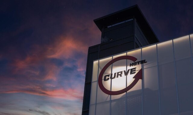 Iksan Hotel Curve