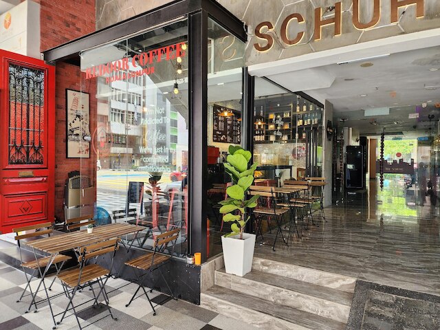 アレナア スター ホテル