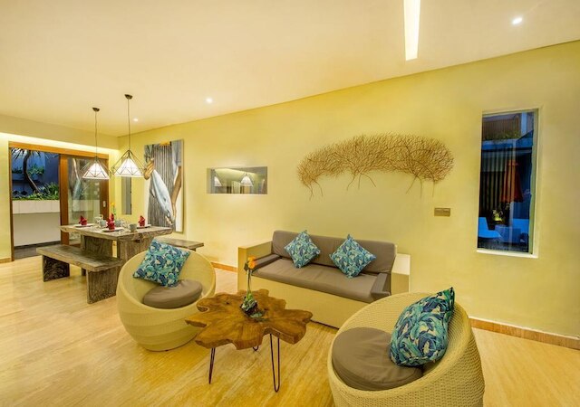 モッコスイートヴィラズウマラスバリ