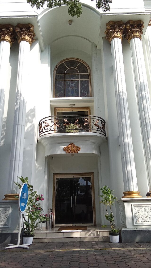 ホテル ナラパティ インダー シャリア