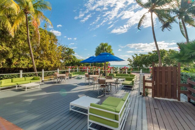 フォーポイント バイ シェラトン・マイアミビーチ