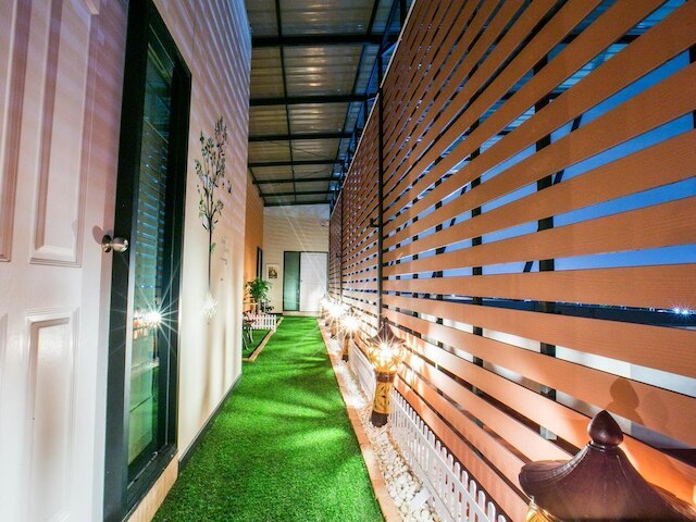 JN プレース ランシット