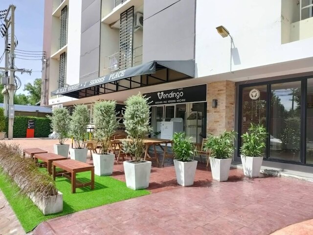 JN プレース ランシット