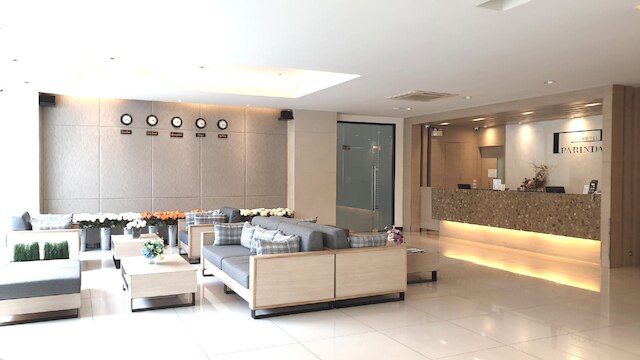 パリンダ ホテル