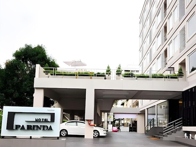 パリンダ ホテル