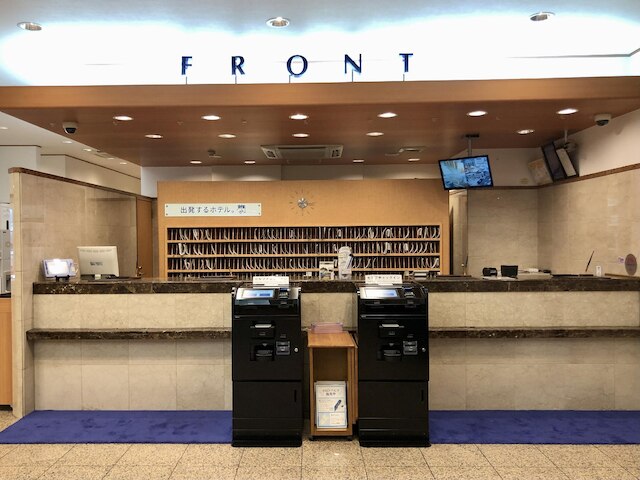 東横 INN 京都四条烏丸