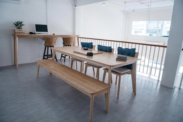 イース ホステル