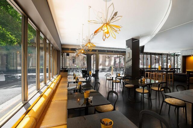 マントラ オン リトル バーク メルボルン