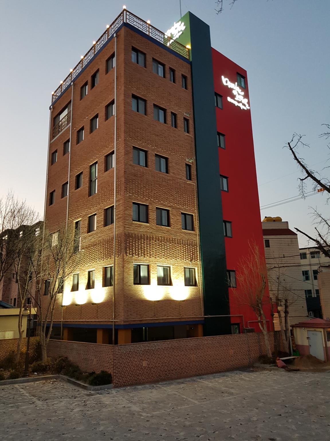 ミッドタウン ホステル