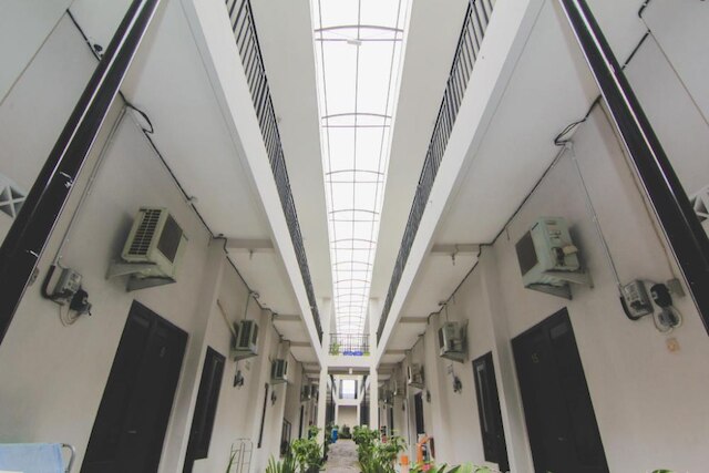 デ パラゴン プリンウルン