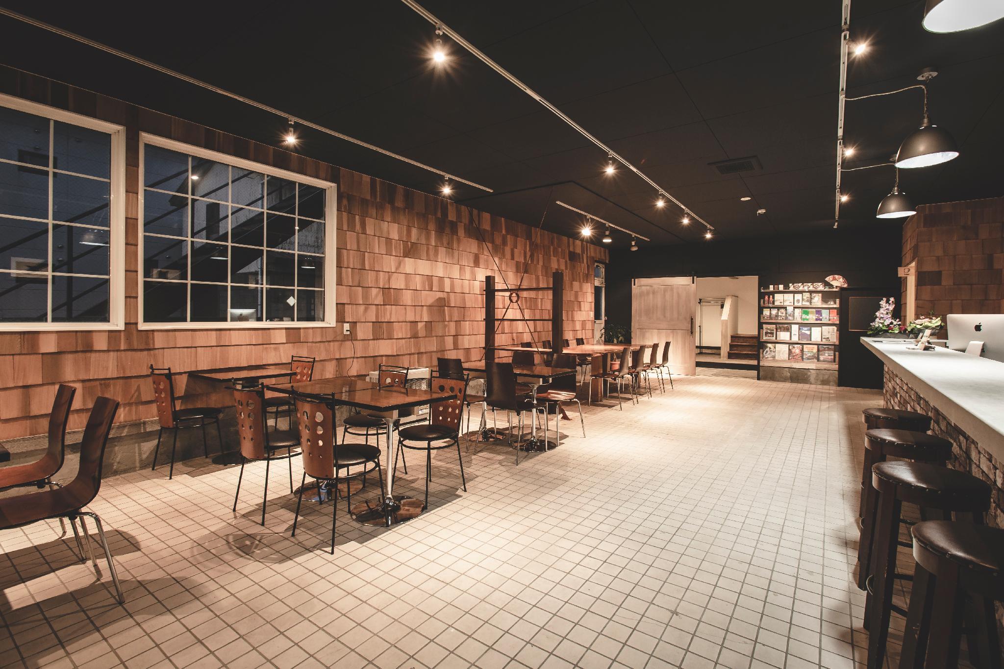 登別ゲストハウス赤と青