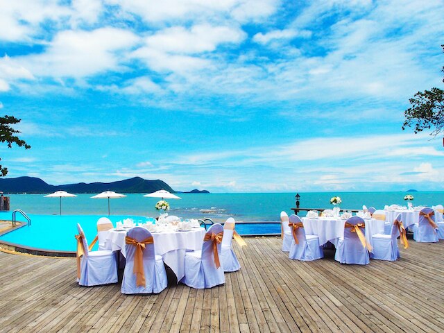 サンセット パーク リゾート アンド スパ by SWR