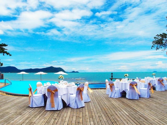 サンセット パーク リゾート アンド スパ by SWR