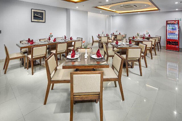 メリー ホテル (迈瑞酒店)