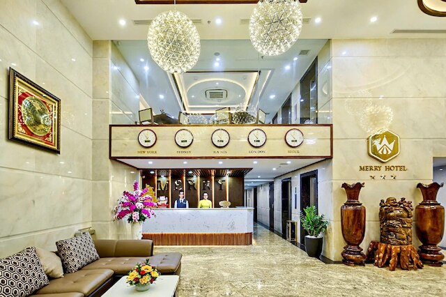 メリー ホテル (迈瑞酒店)