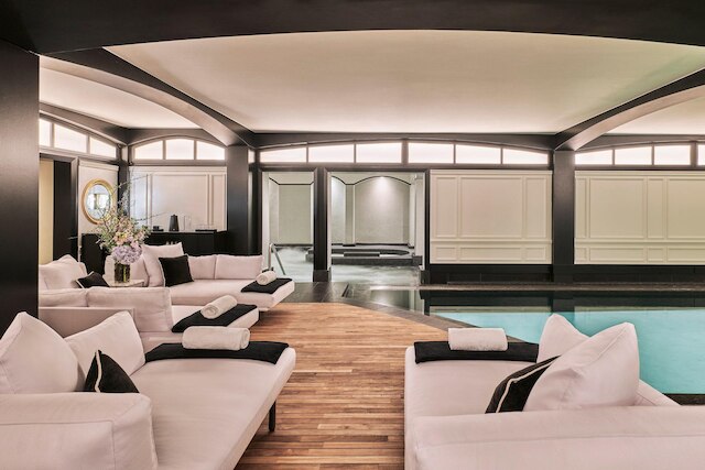 オテル バリエール フーケ パリ