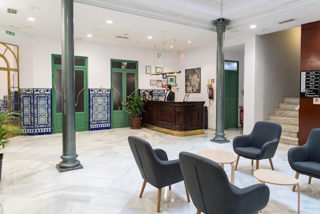 ホテル イングラテッラ