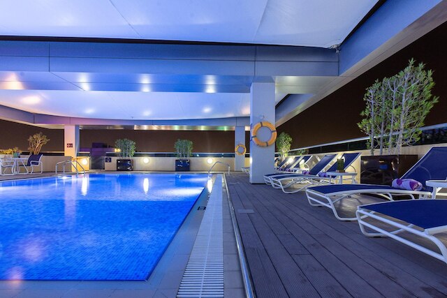 プレミア イン アブダビ エアポート (ビジネス パーク)