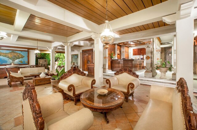 レストゥ バリ ホテル