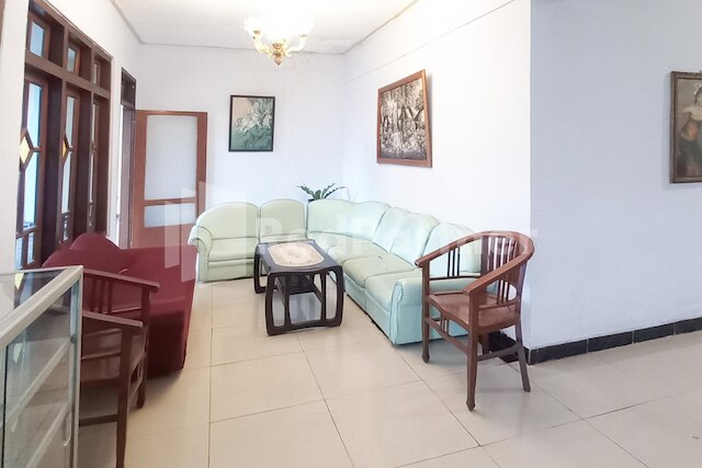 OYO ライフ 1036 ホテル パレム 1 シャリア