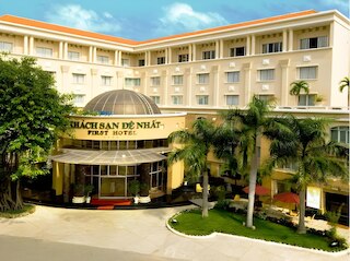 ファースト ホテル