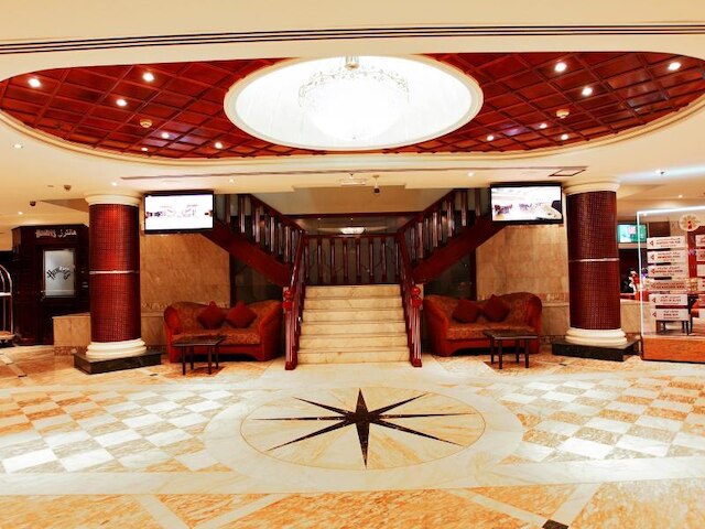 J5 ホテルズ バール ドバイ