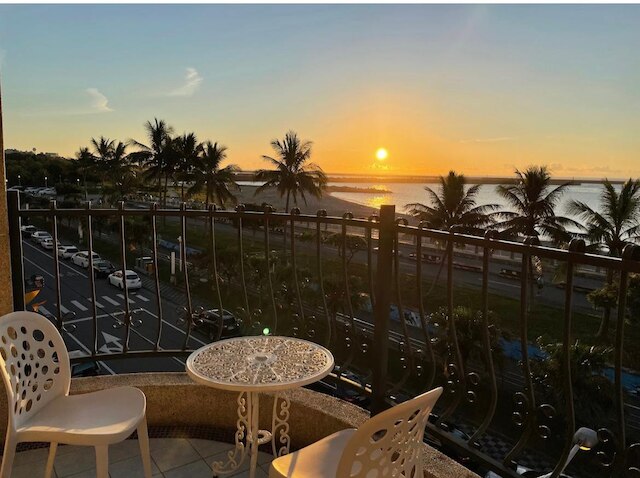 ホワイト サンド ホームステイ